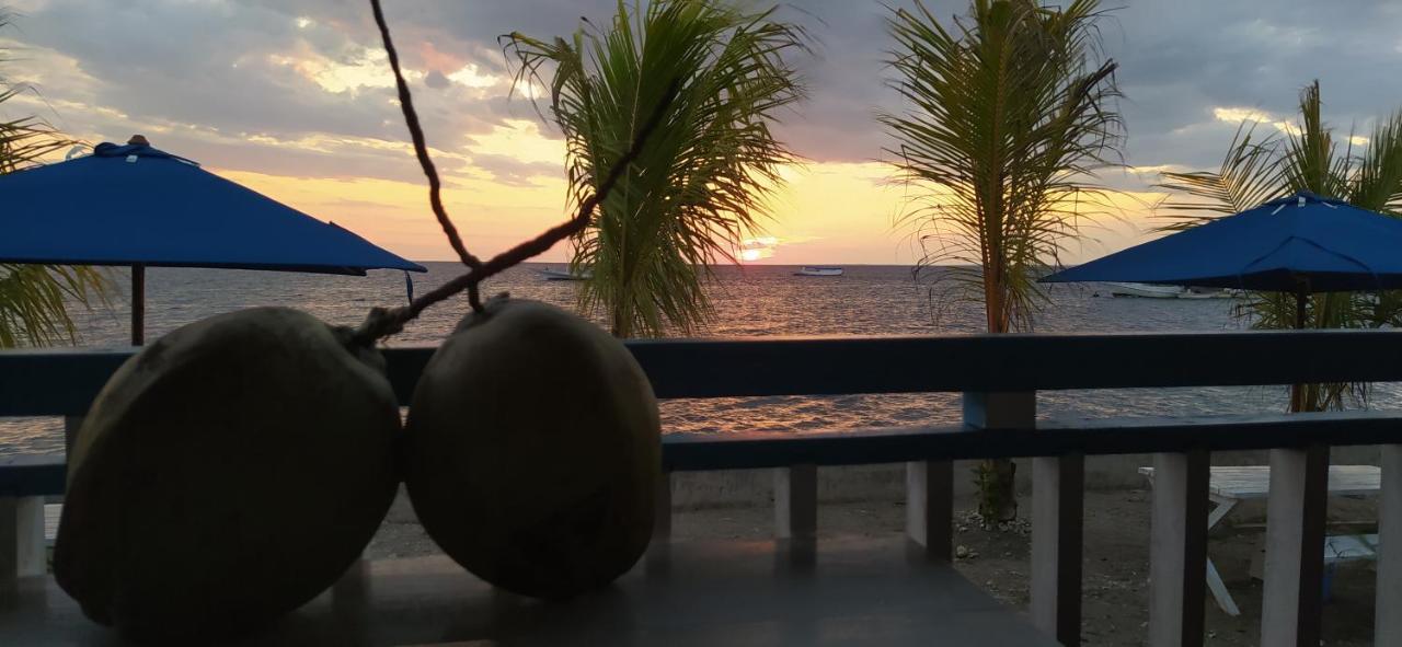 Moyo Island Resort Bagian luar foto