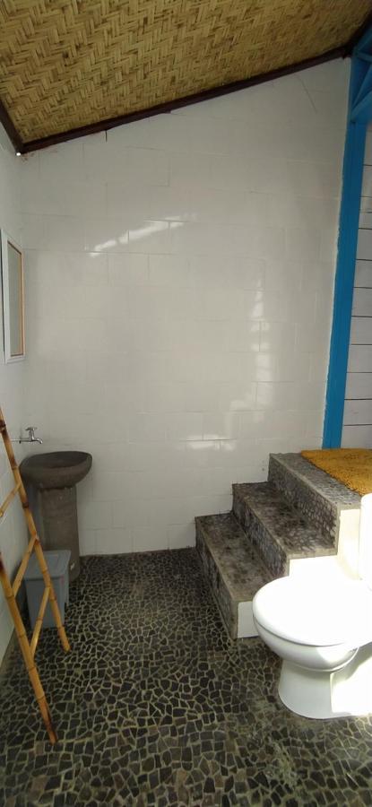 Moyo Island Resort Bagian luar foto
