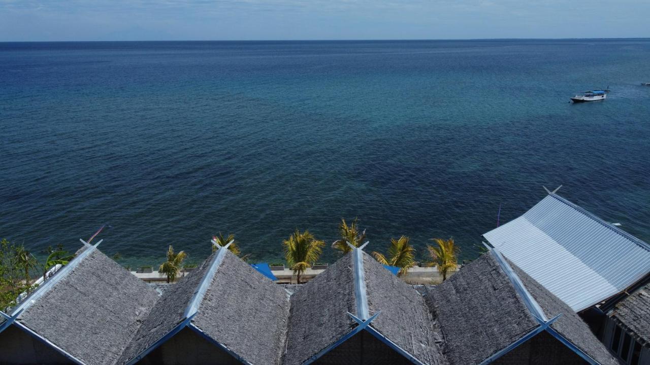 Moyo Island Resort Bagian luar foto