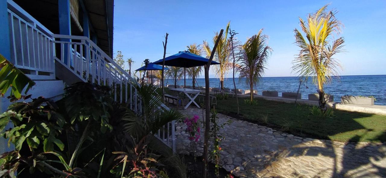 Moyo Island Resort Bagian luar foto