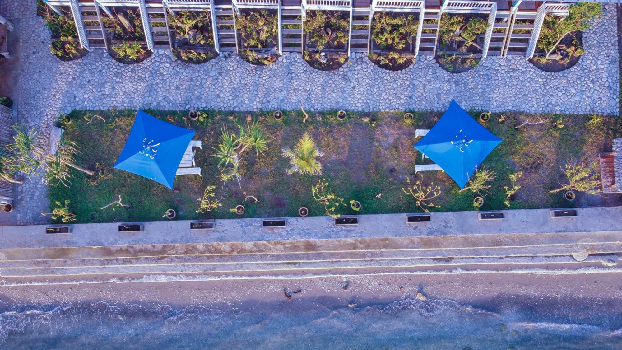 Moyo Island Resort Bagian luar foto