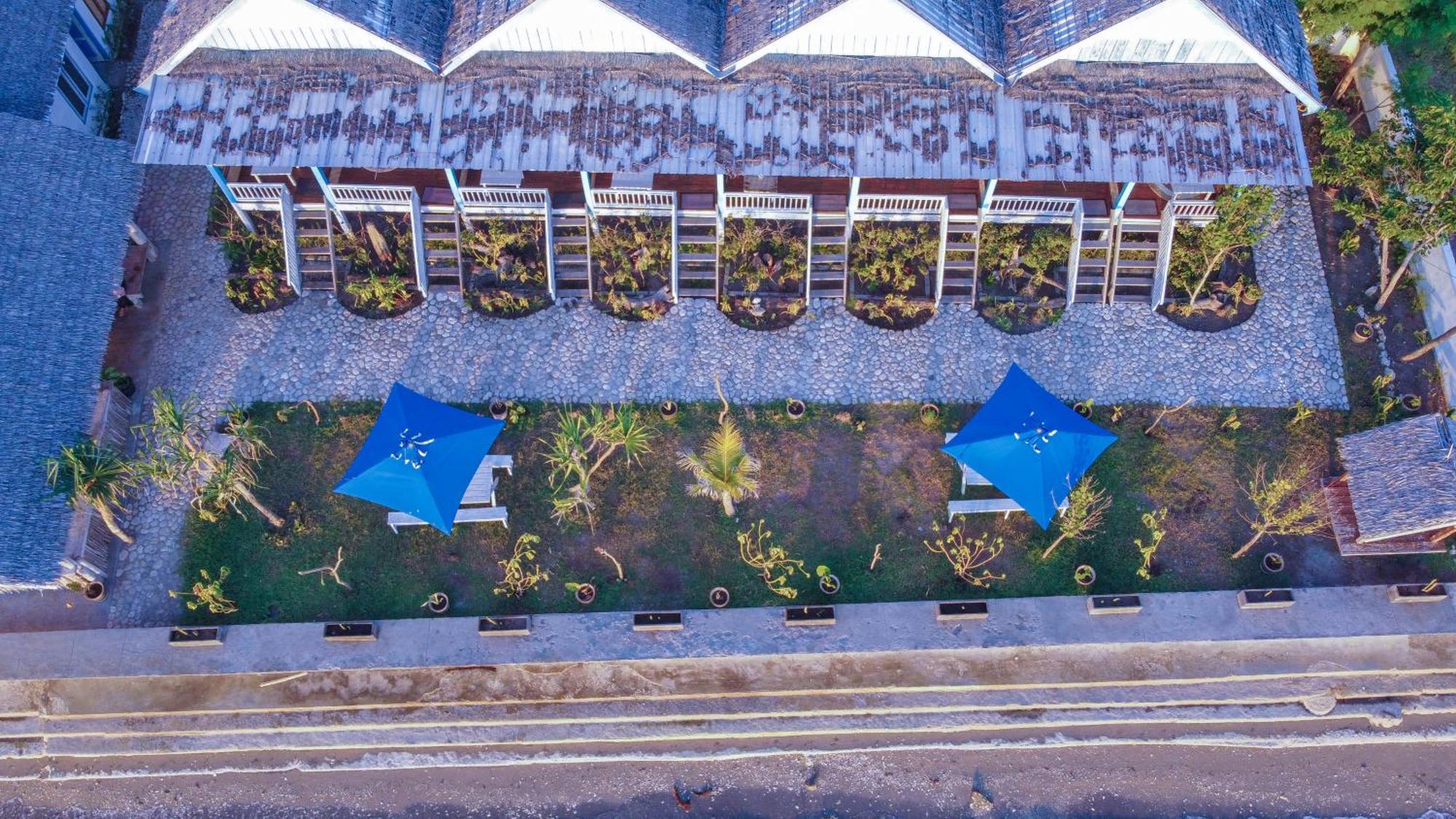 Moyo Island Resort Bagian luar foto